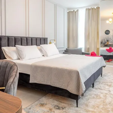 Luxury Bolero 3* سبليت