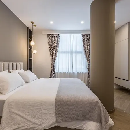 Luxury Bolero 4* Σπλιτ