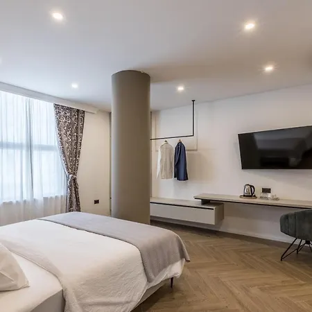 Luxury Bolero Guest house